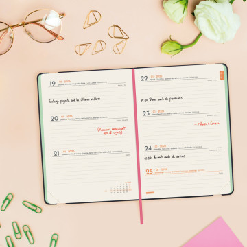 AG. FINOCAM DESIGN (150x213) S/VV CATALA ANY 2023 (MA5C)