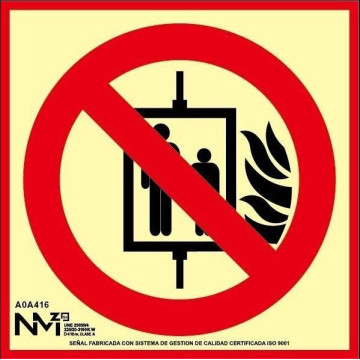 SENYAL EVACUACIO NO UTILITZAR ASCENSOR INCENDI 210x210 PVC FOTOL